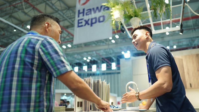 Furniture and Home Accessories Fair: Venue Specialization and Collaboration