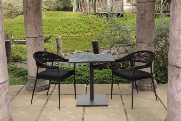 COFFEE SET MOSAIC TABLE METAL CHAIR W ROPE 600x400 91b84cfd21684cf1cd415b5cd03d4707