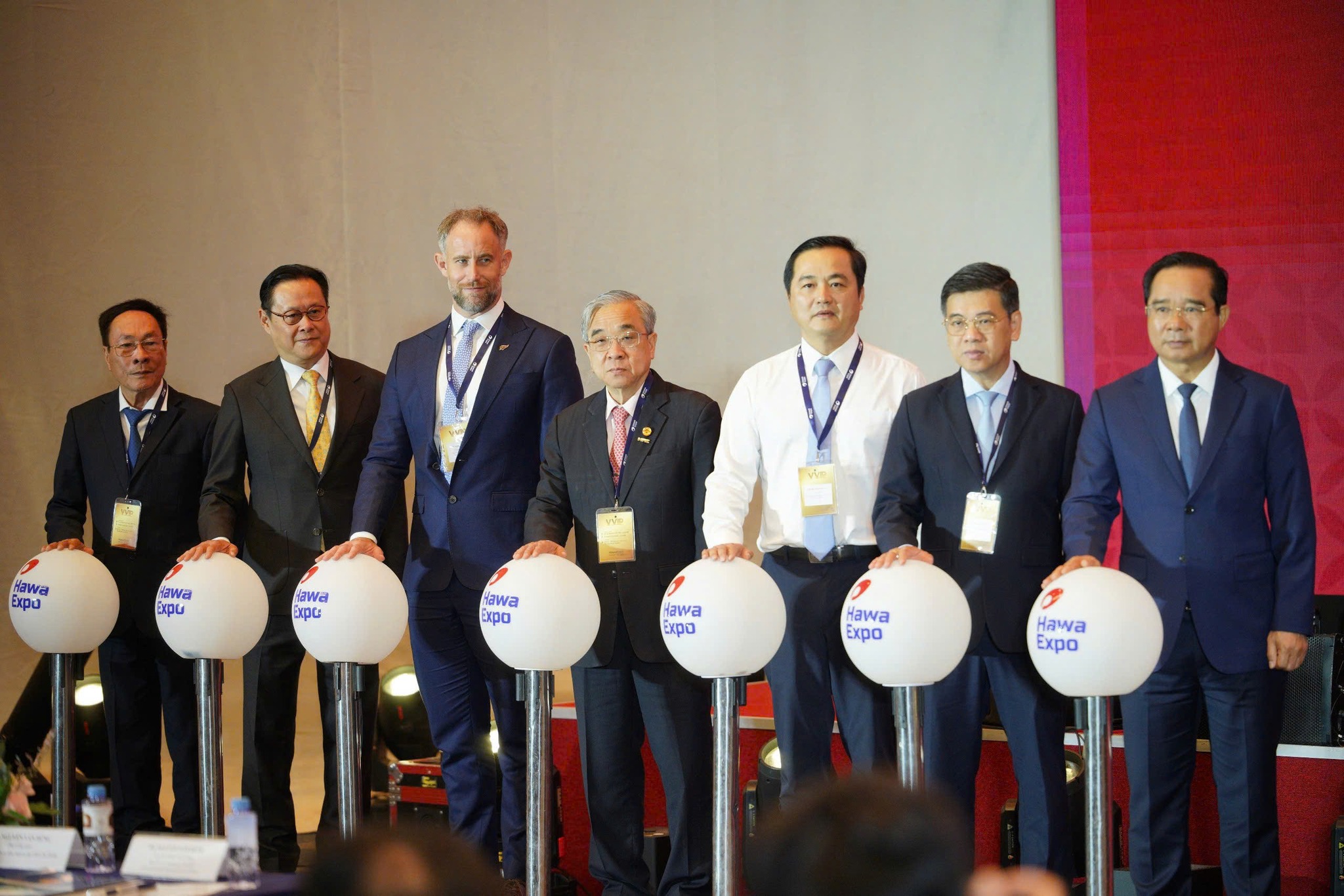 646699049 894460546760084 3263096685882017344 n