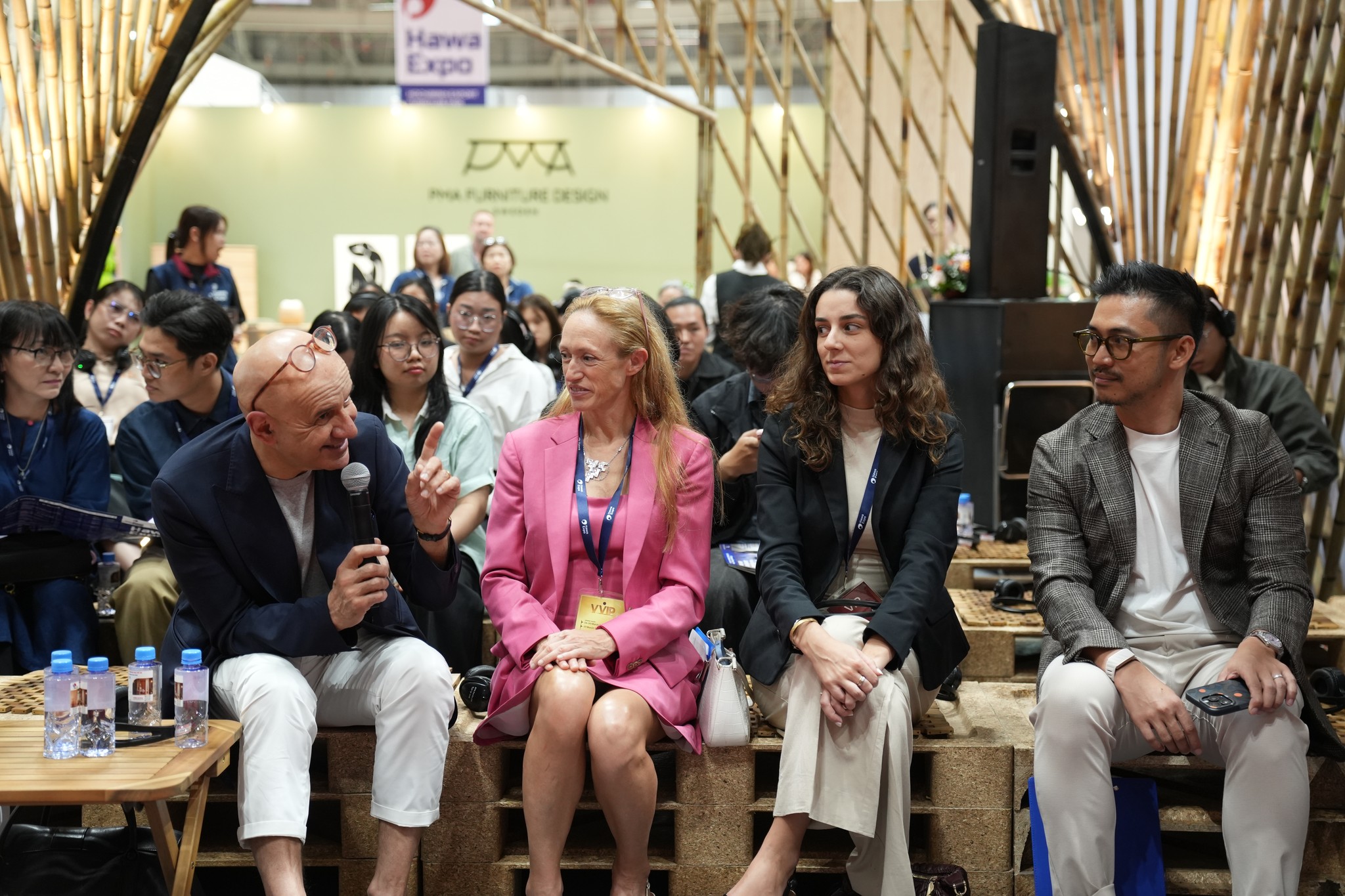 Asia rising design leading kick off Hoa Mai 1